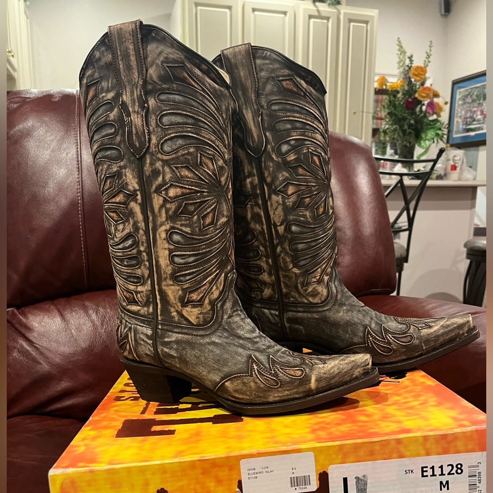 Corral Boots , NIB